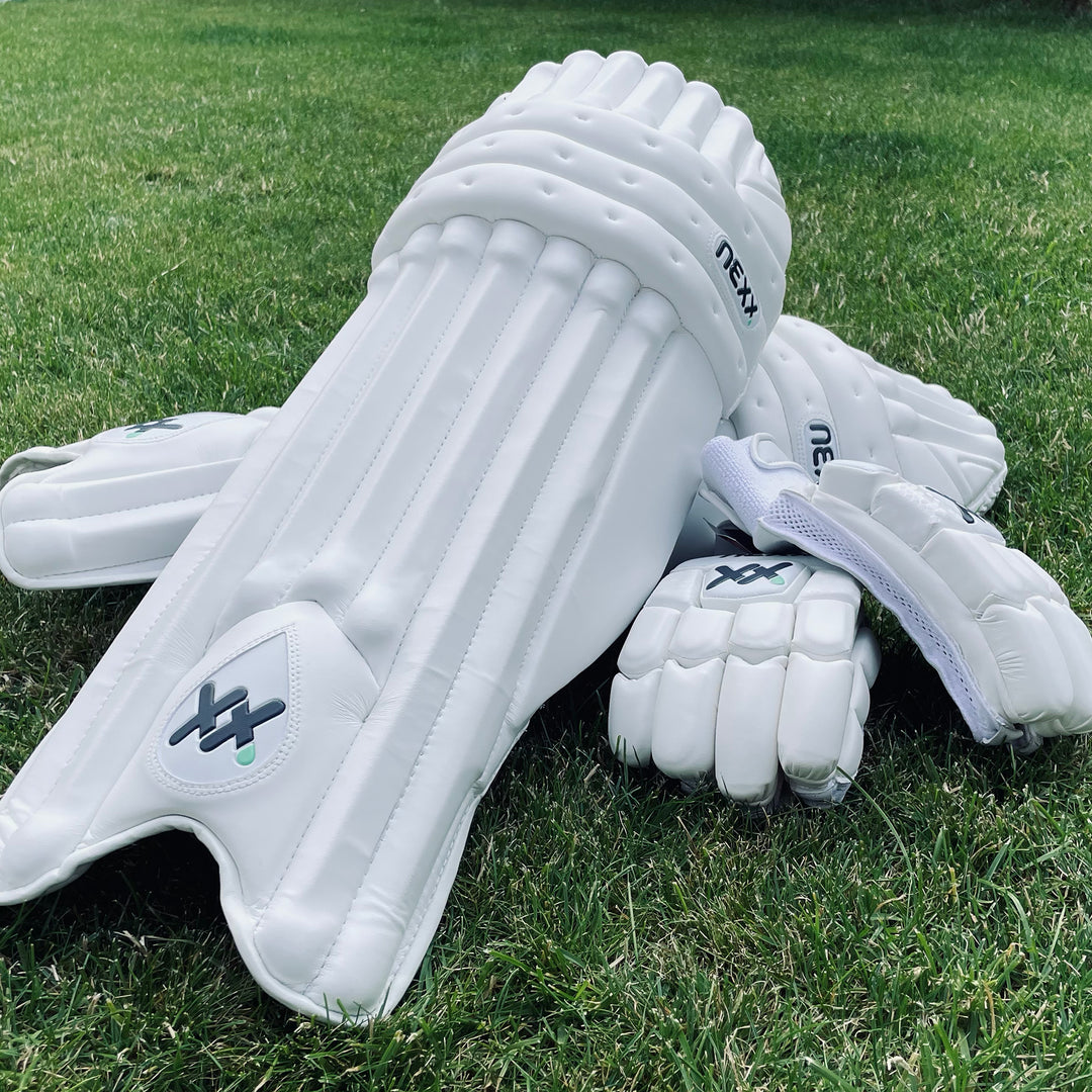 Female Cricket Shop
