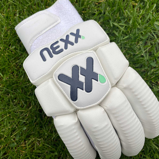 NEXX XX1 Girl's Cricket Batting Gloves