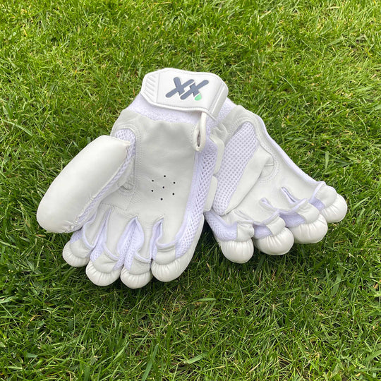 NEXX XX1 Girl's Cricket Batting Gloves