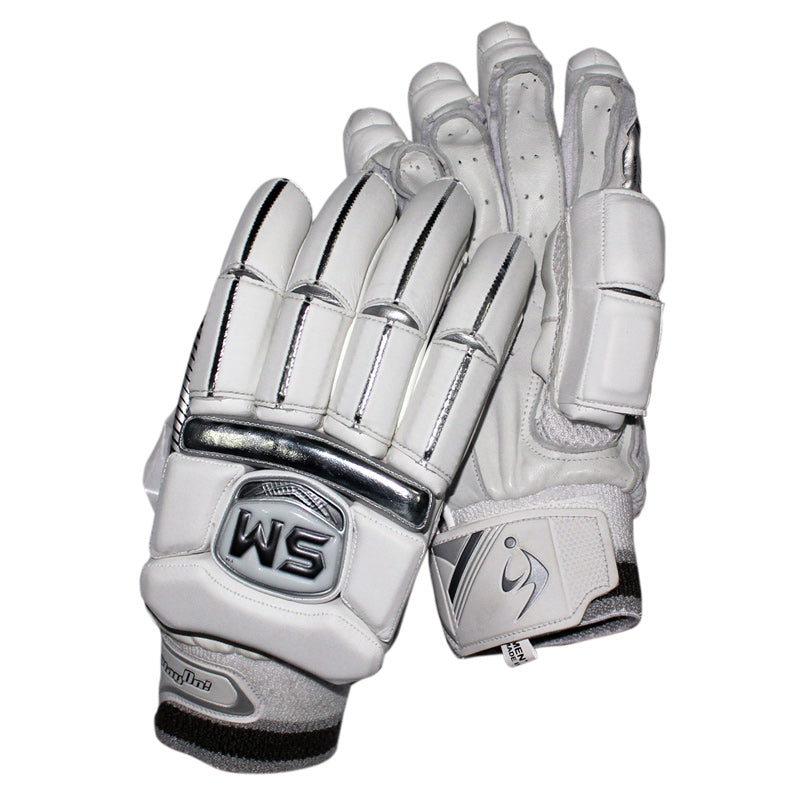 SM US 100 Plus Junior Batting Gloves (2022)