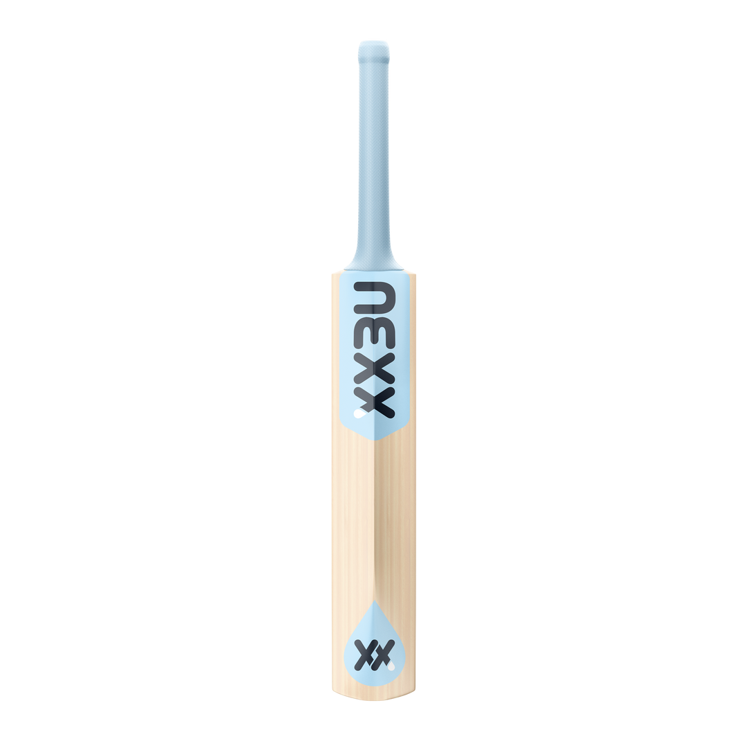 NEXX ONE Girls Cricket Bat with Aura Stickers
